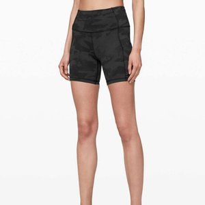 Lululemon Fast And Free Short 6" Size 8 NWT